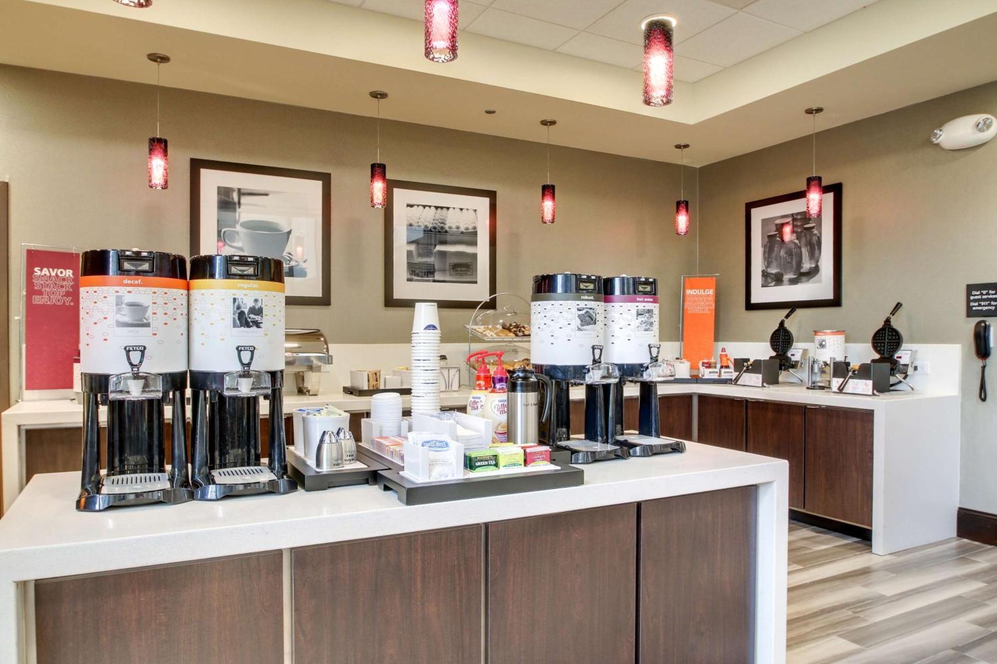 Hampton Inn & Suites Greenville Airport Esterno foto